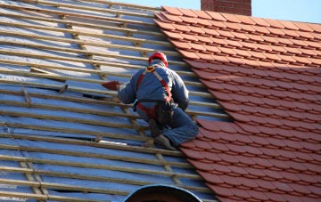 roof tiles Clint Green, Norfolk